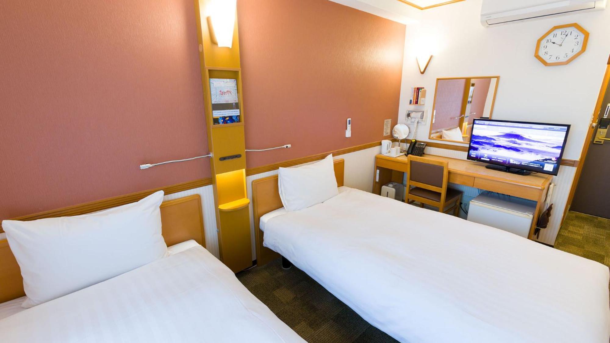 Toyoko Inn Musashi-Nakahara Ekimae Кавасаки Номер фото