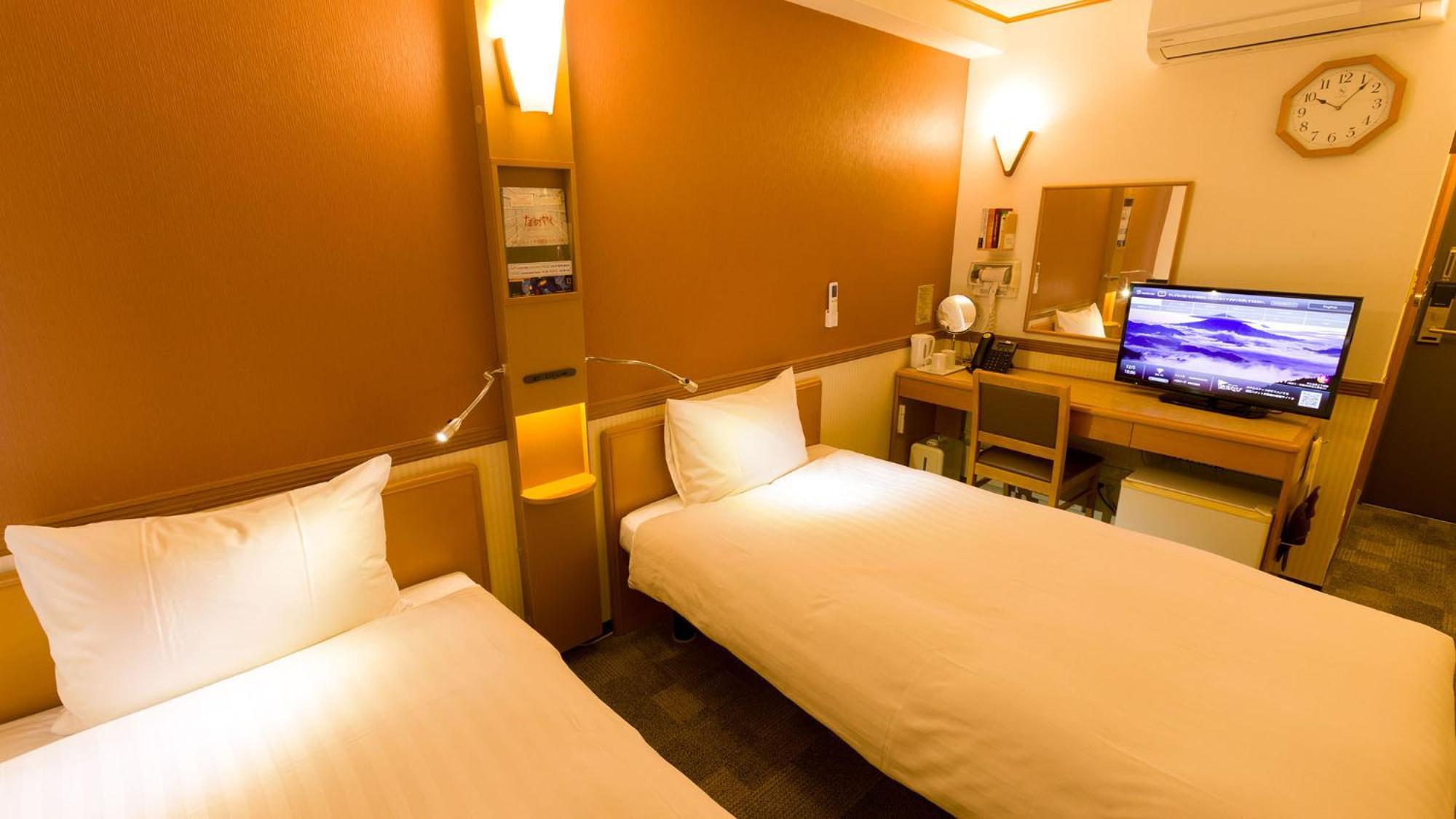 Toyoko Inn Musashi-Nakahara Ekimae Кавасаки Номер фото